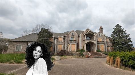 donna summer home in naples florida|Famous Late Singer Donna Summers Abandoned $8.57 Million。